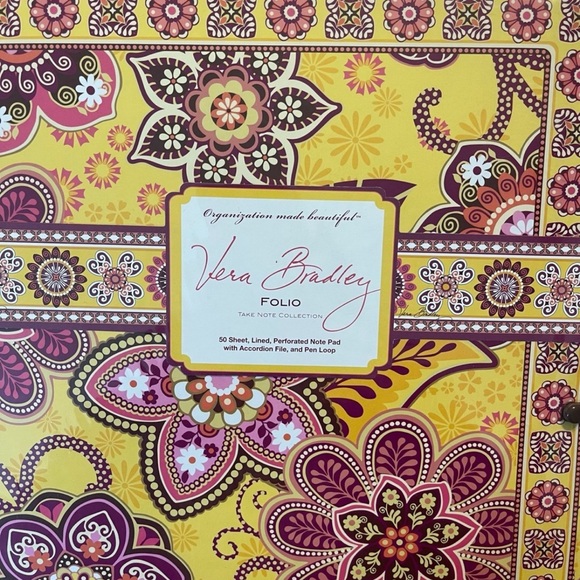 Vera Bradley Bali Gold Folio NWT - Picture 2 of 5